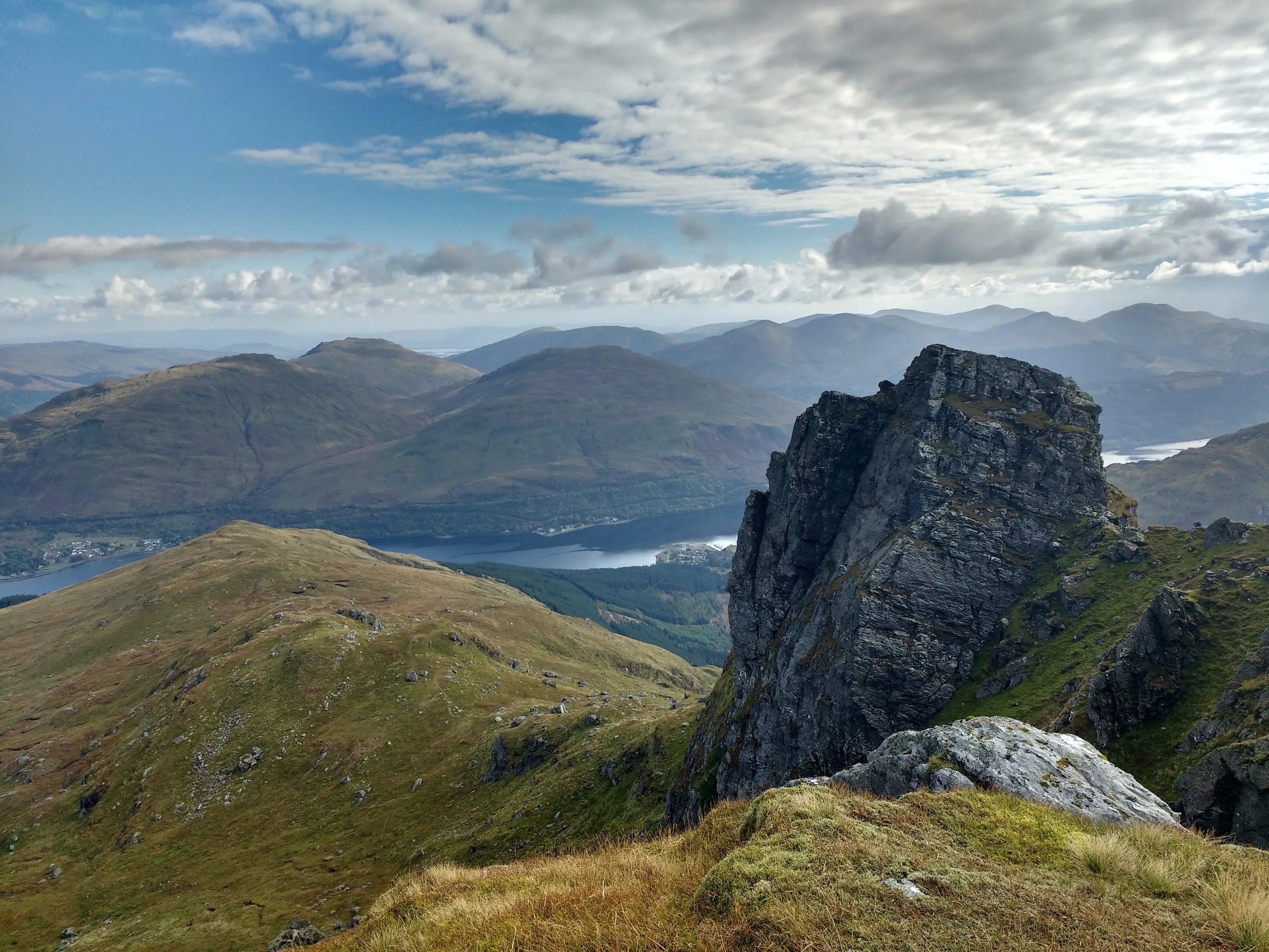 Approaching the summit of The Cobbler