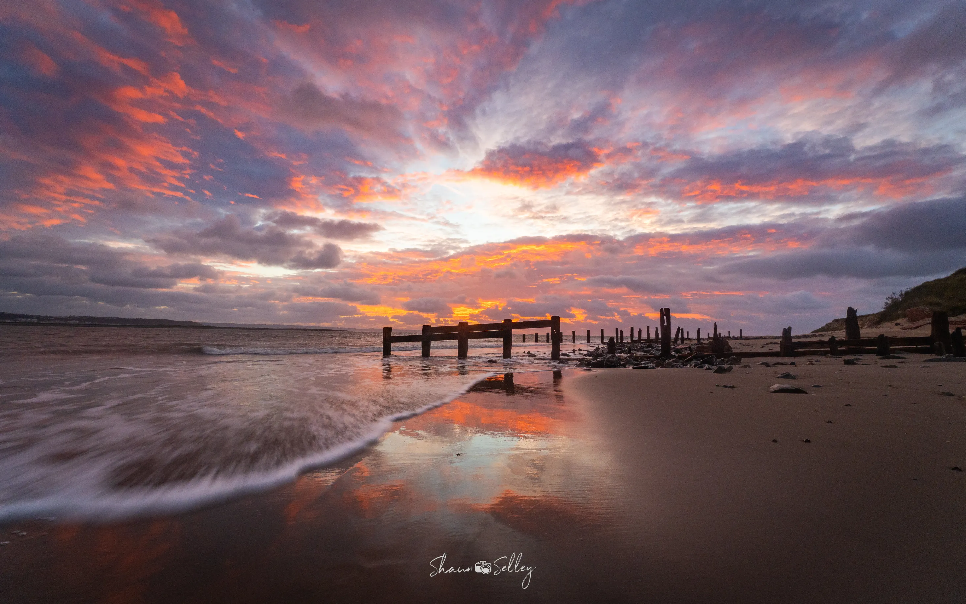 Seascapes with a Slow Shutter Speed (in colour)
