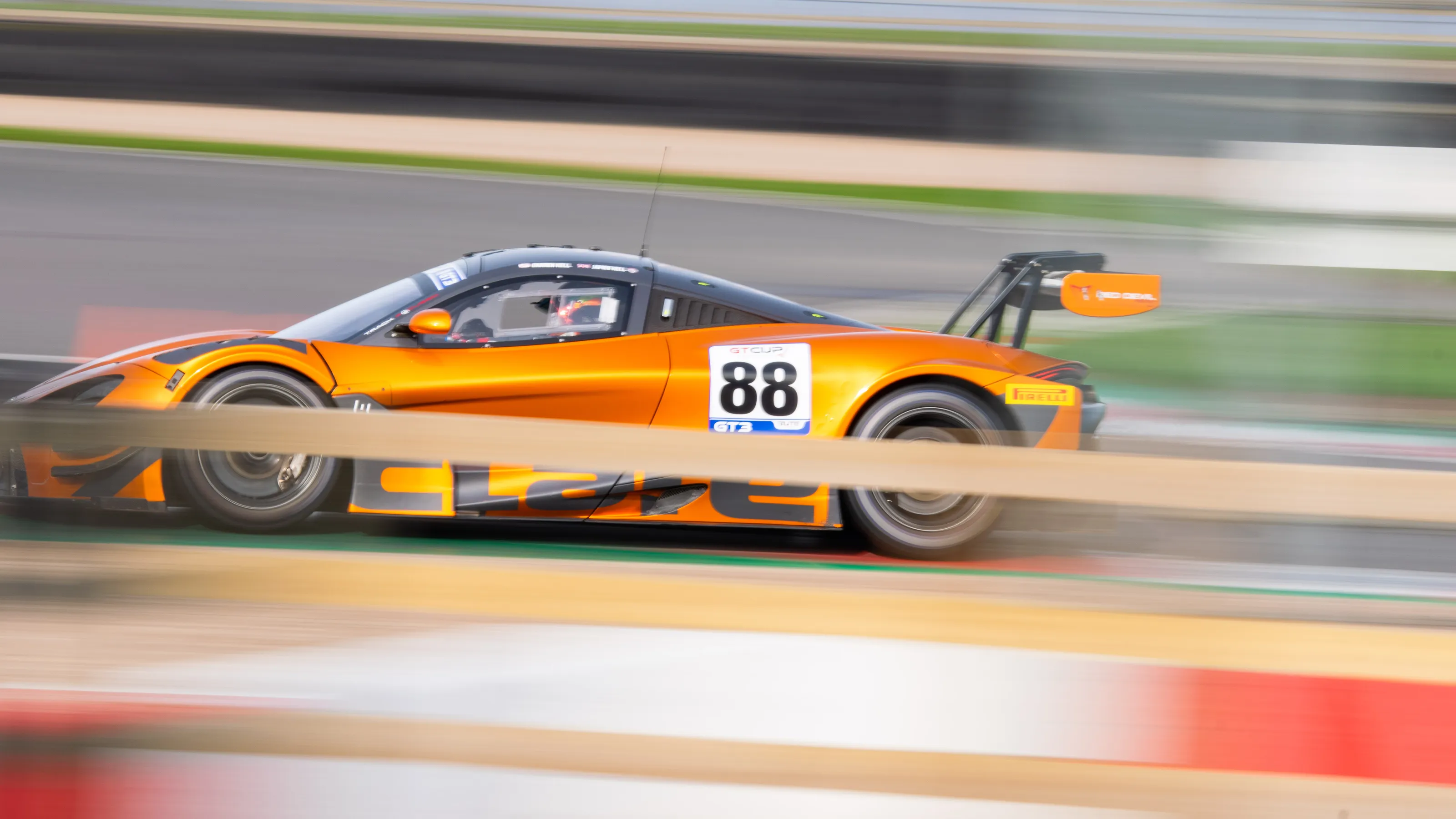 Mclaren GT Open at Donington Park Testing