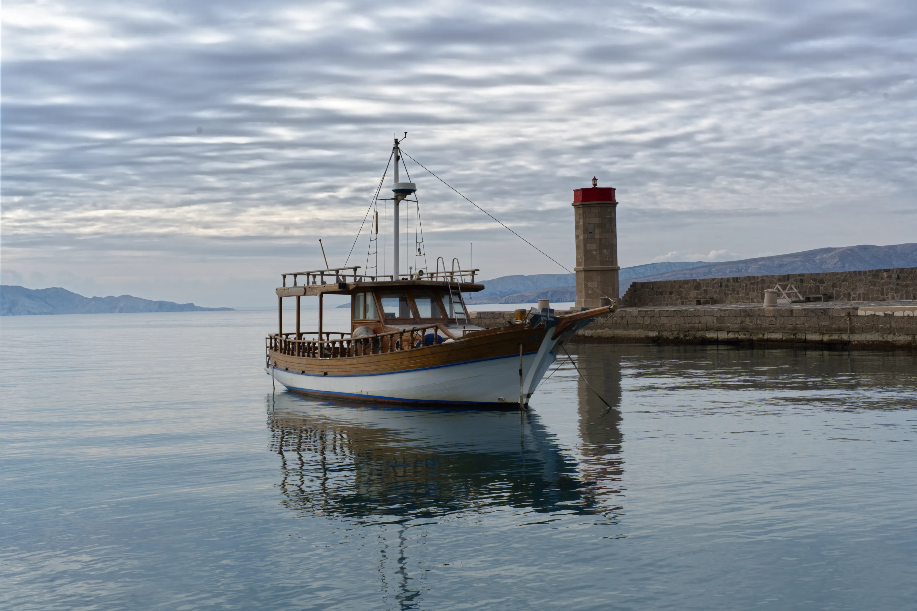 A boat in harbour