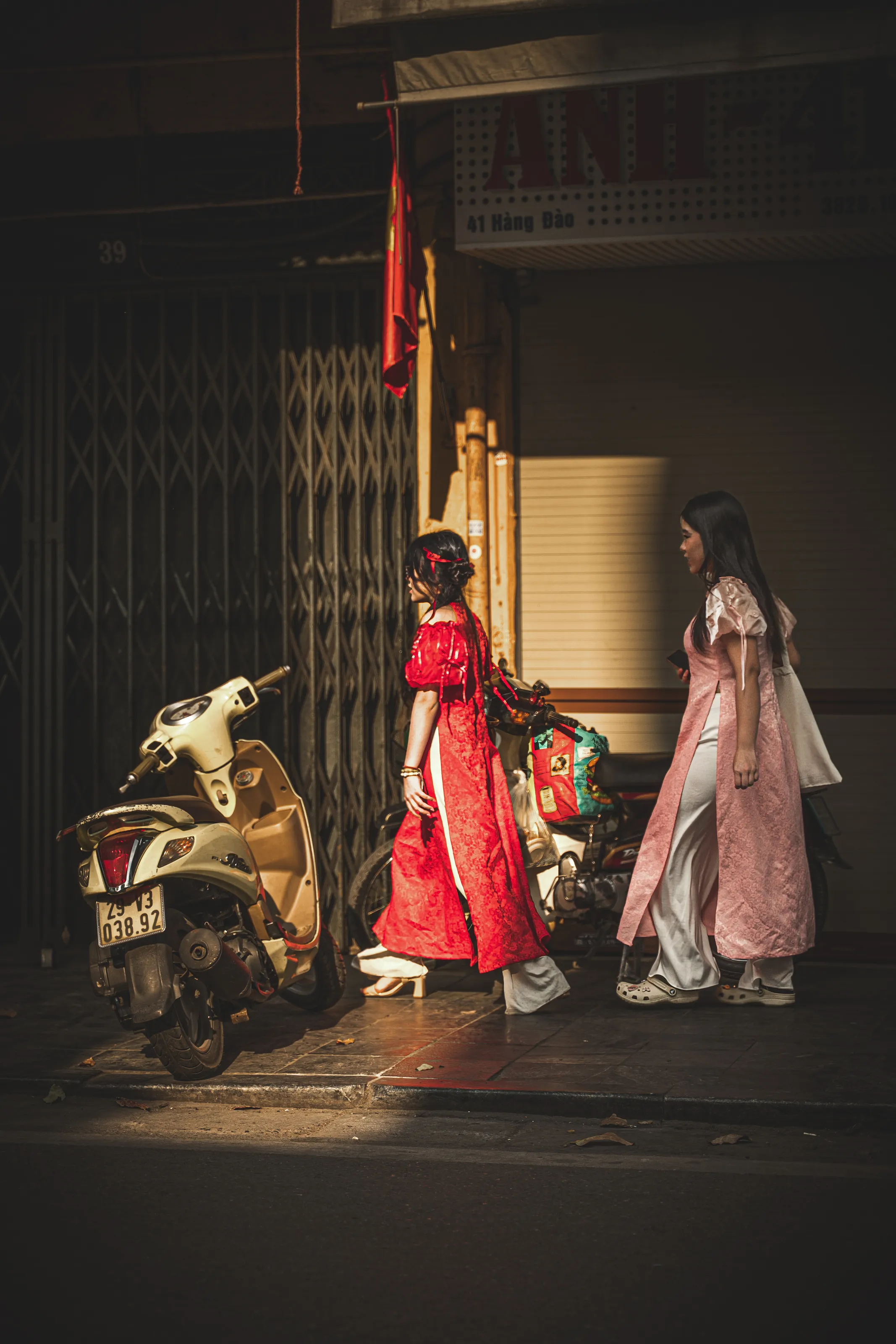 “Golden Hour on Hàng Đào”