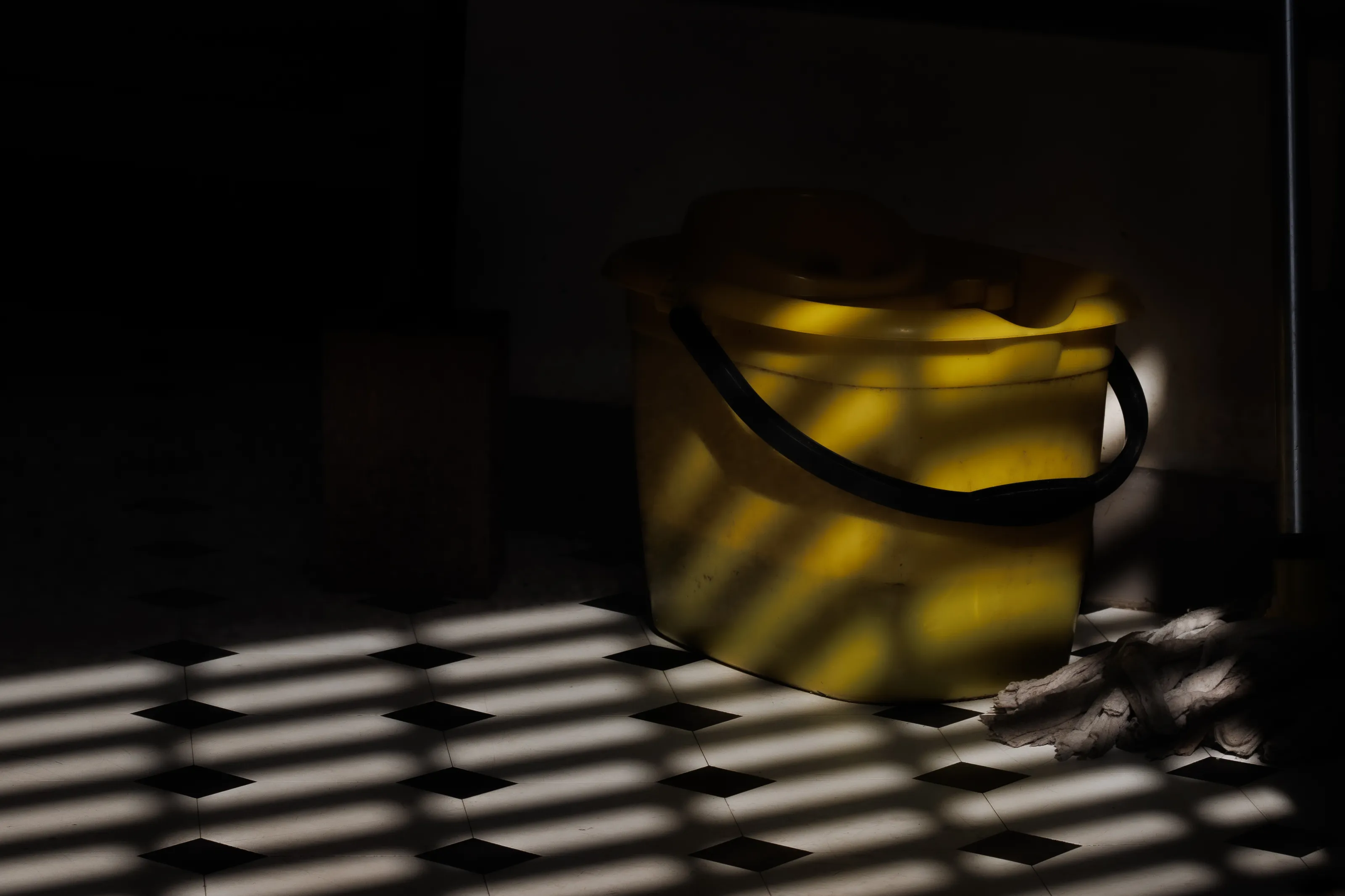 The Extraordinary in the Everyday