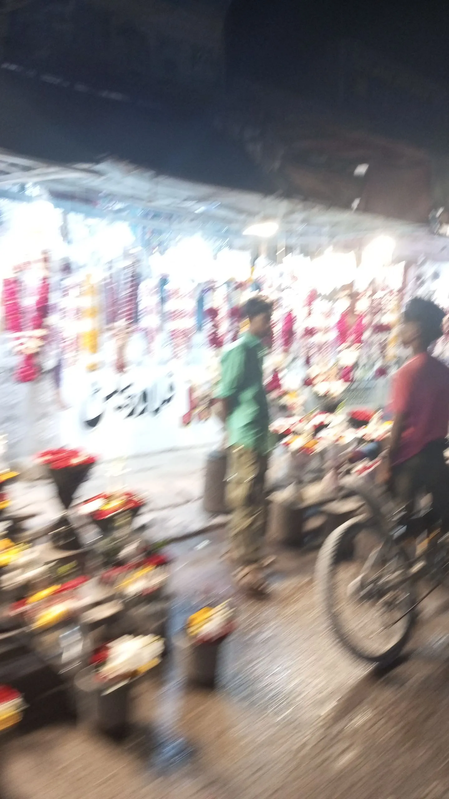 Gul farosh / local florist