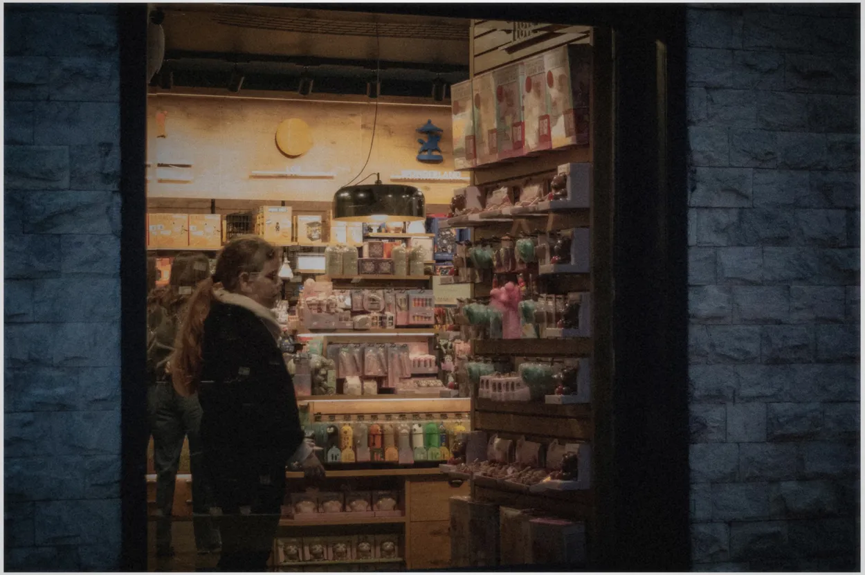 Entry 28369821
