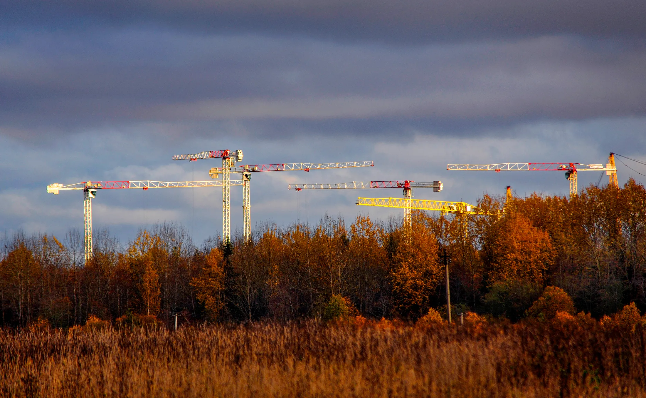 Начало строительства