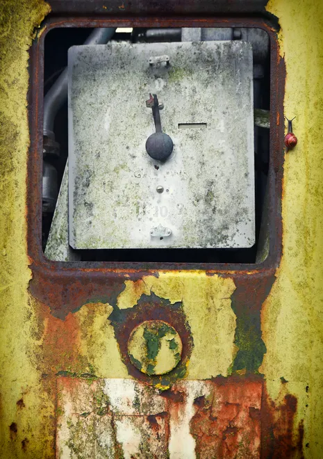 Old Petrol Pump (with Snail!)
