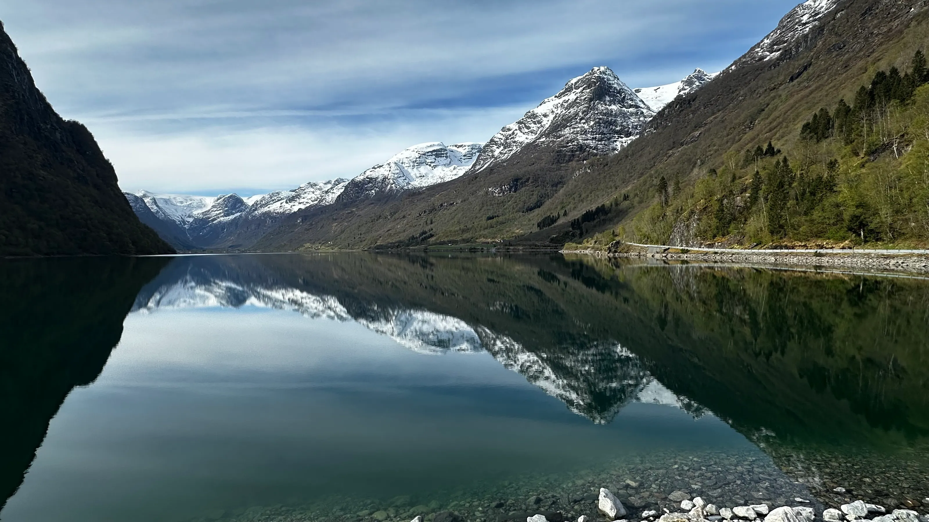 Mirror lake Olden