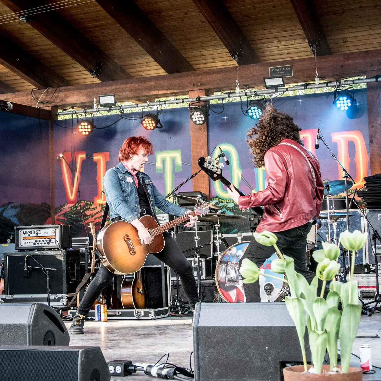 Vandoliers