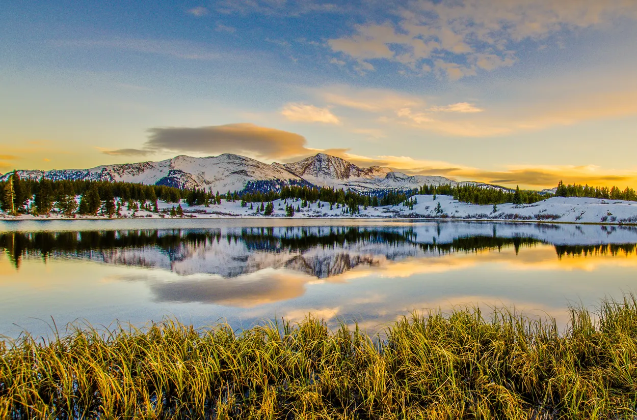 Molas in October