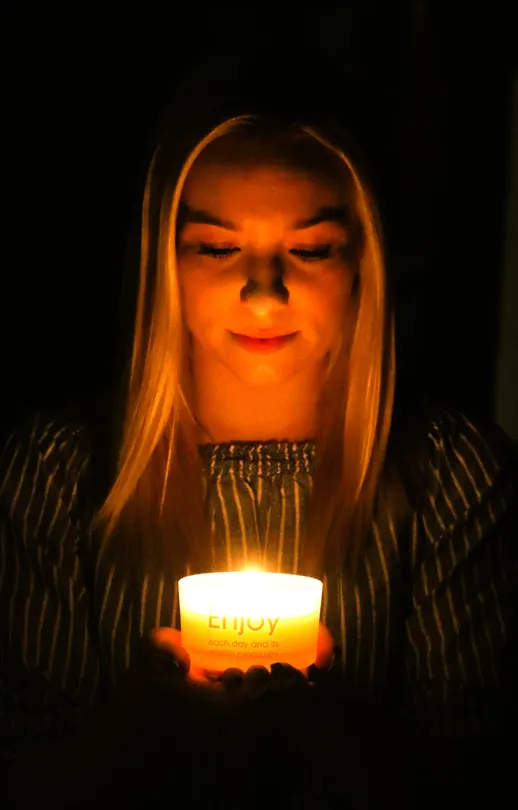Vin Candlelight