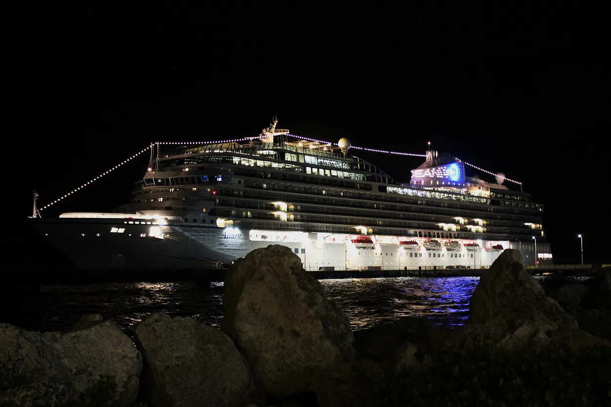 Oceania Allura Docked at Night