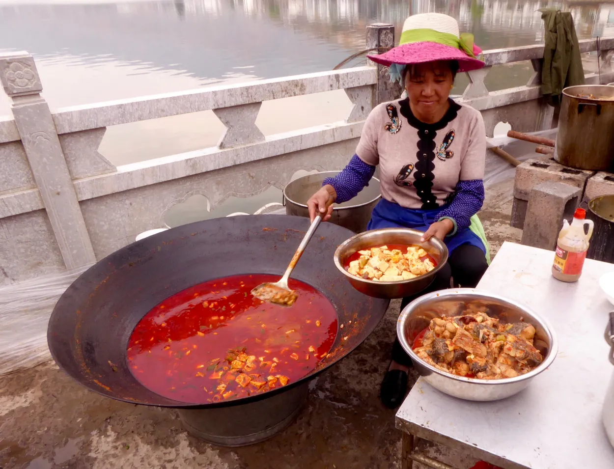 A touch of red in a wok