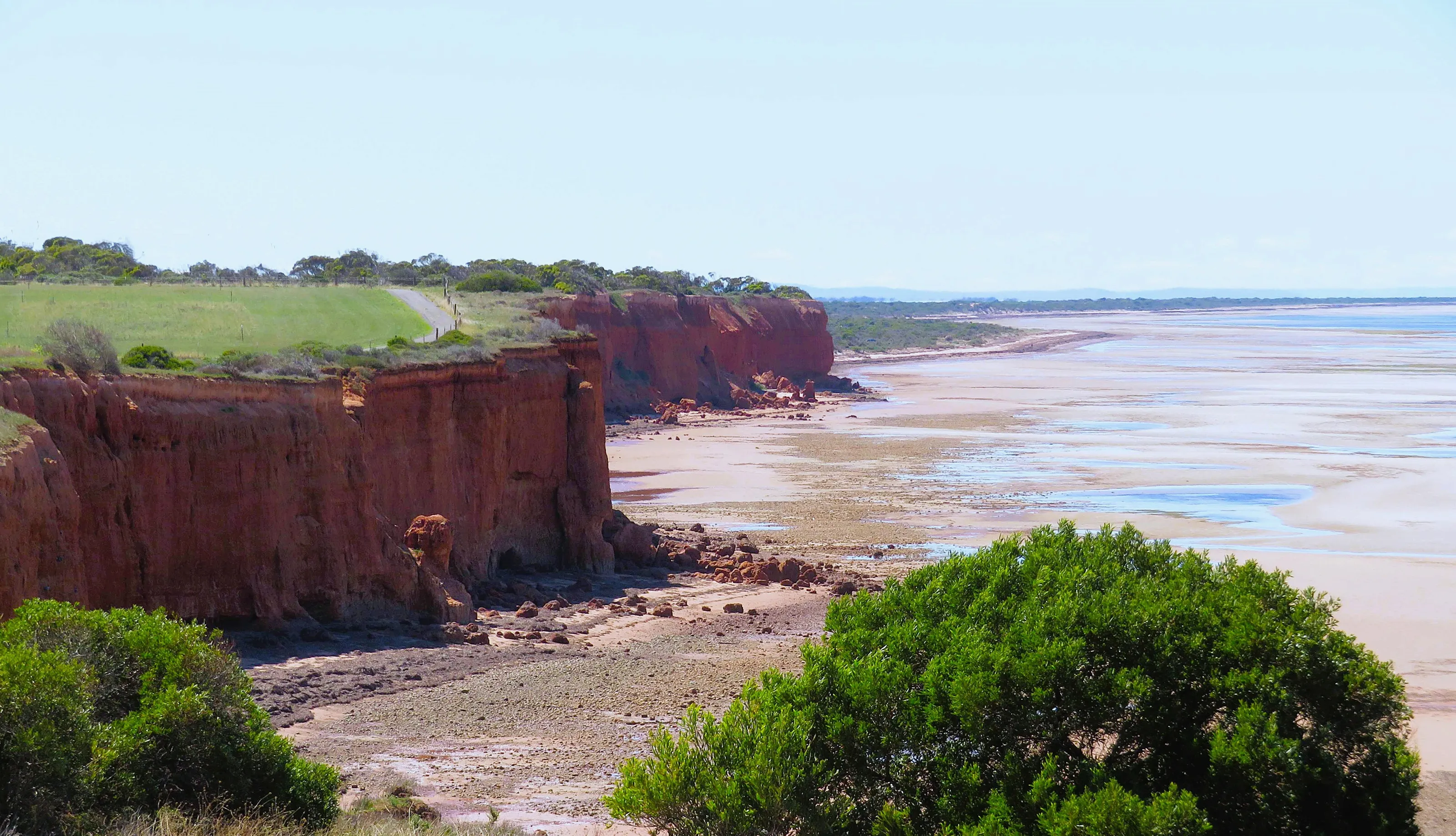 RED CLIFFS