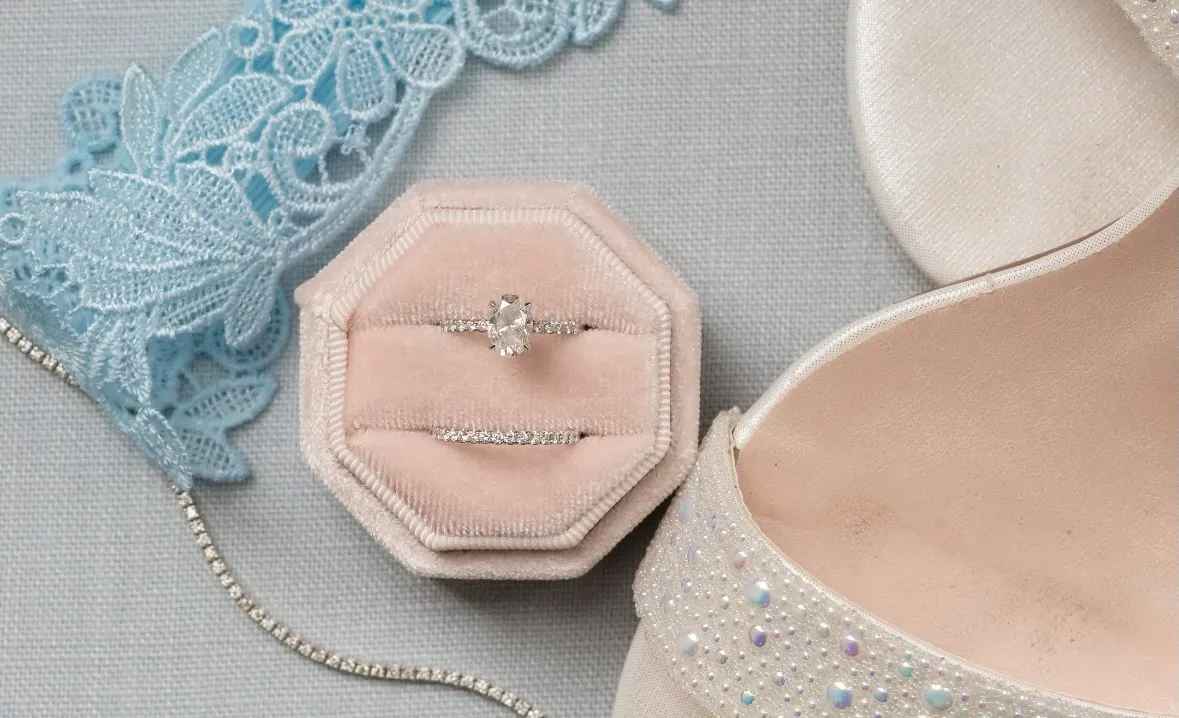 Diamonds, Other Gemstones and Crystals