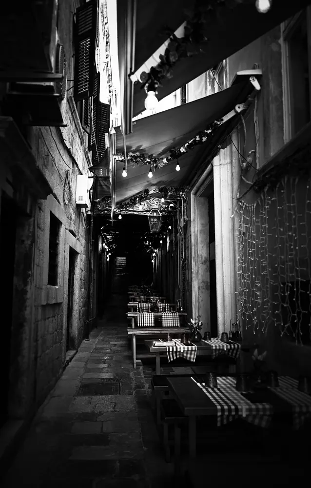 Ambiance?