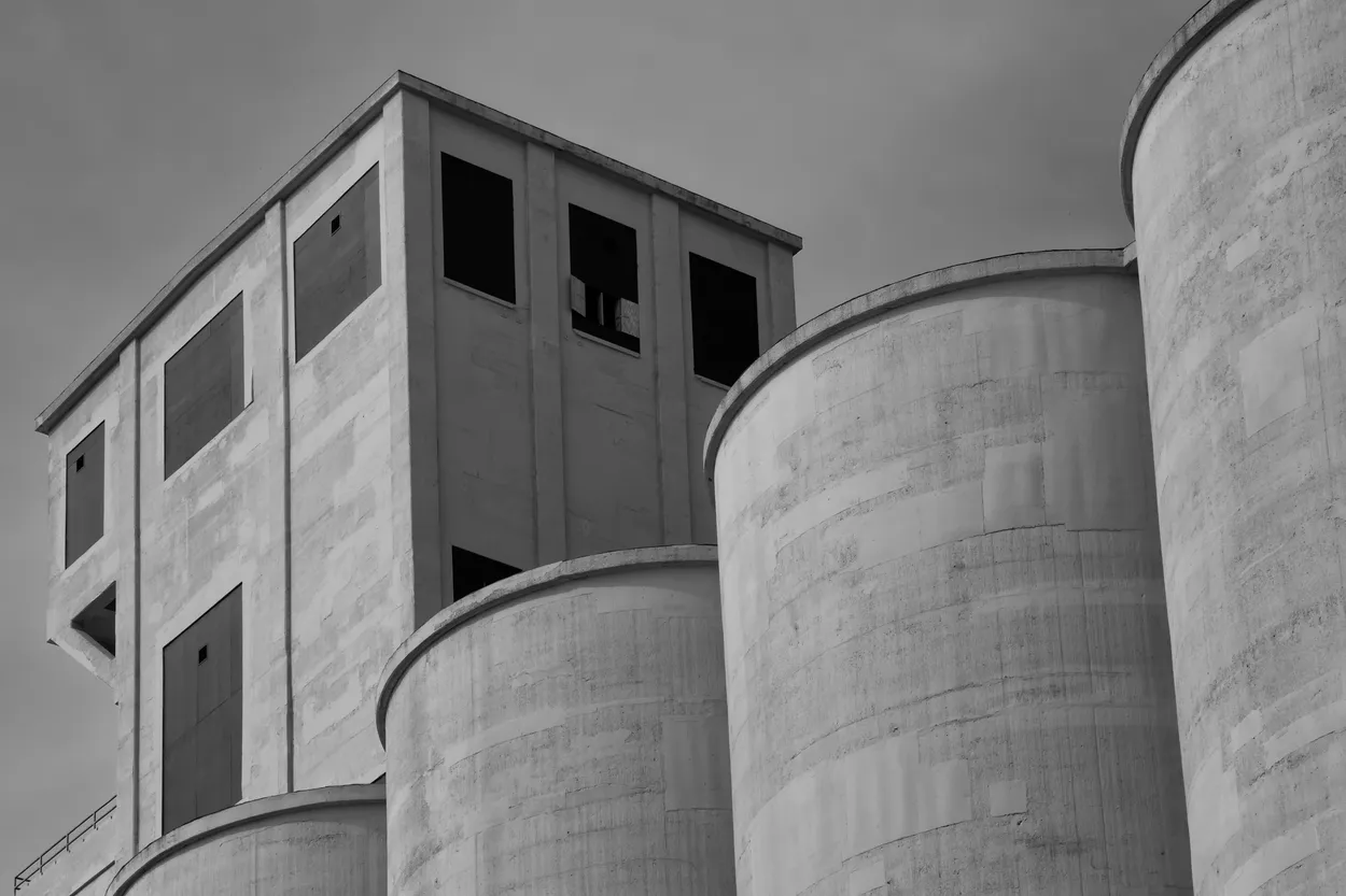 Detail - Canada Malting Silos