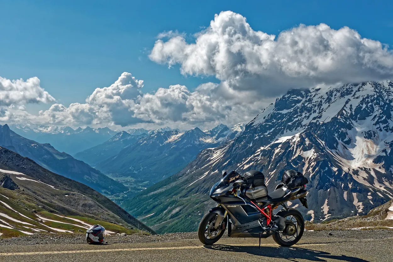 Entry 28846367
