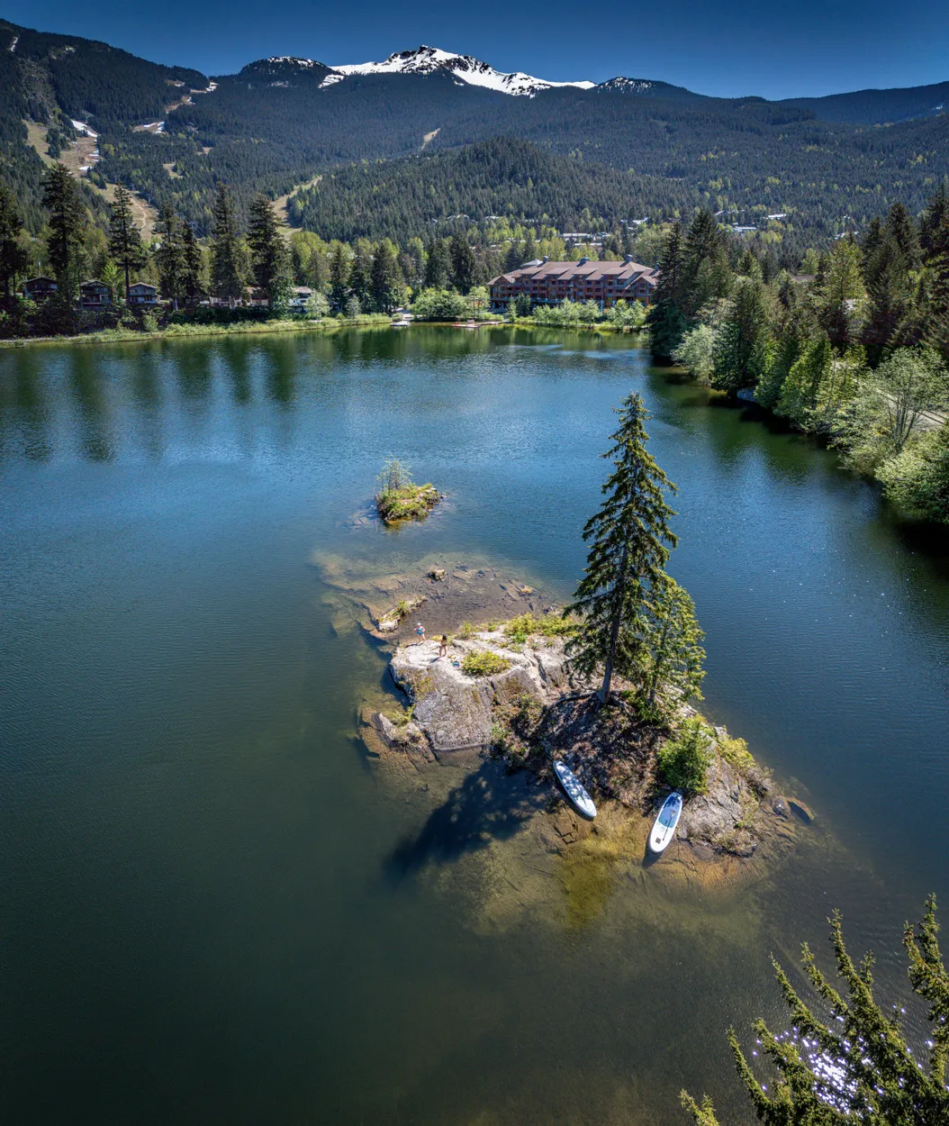 -Nita Lake, Whstler, B.C., Canada- 0090dv