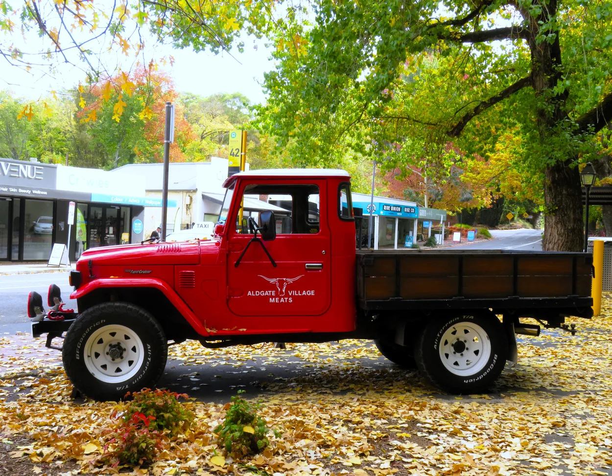 RED TRUCK