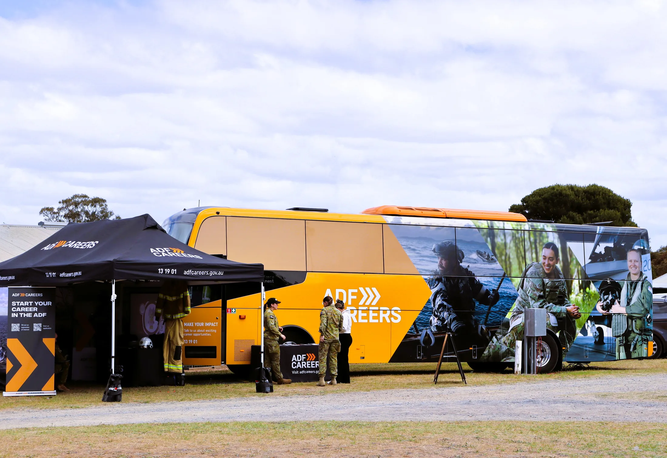 AUSTRALIAN DEFENCE FORCE RECRUITMENT BUS