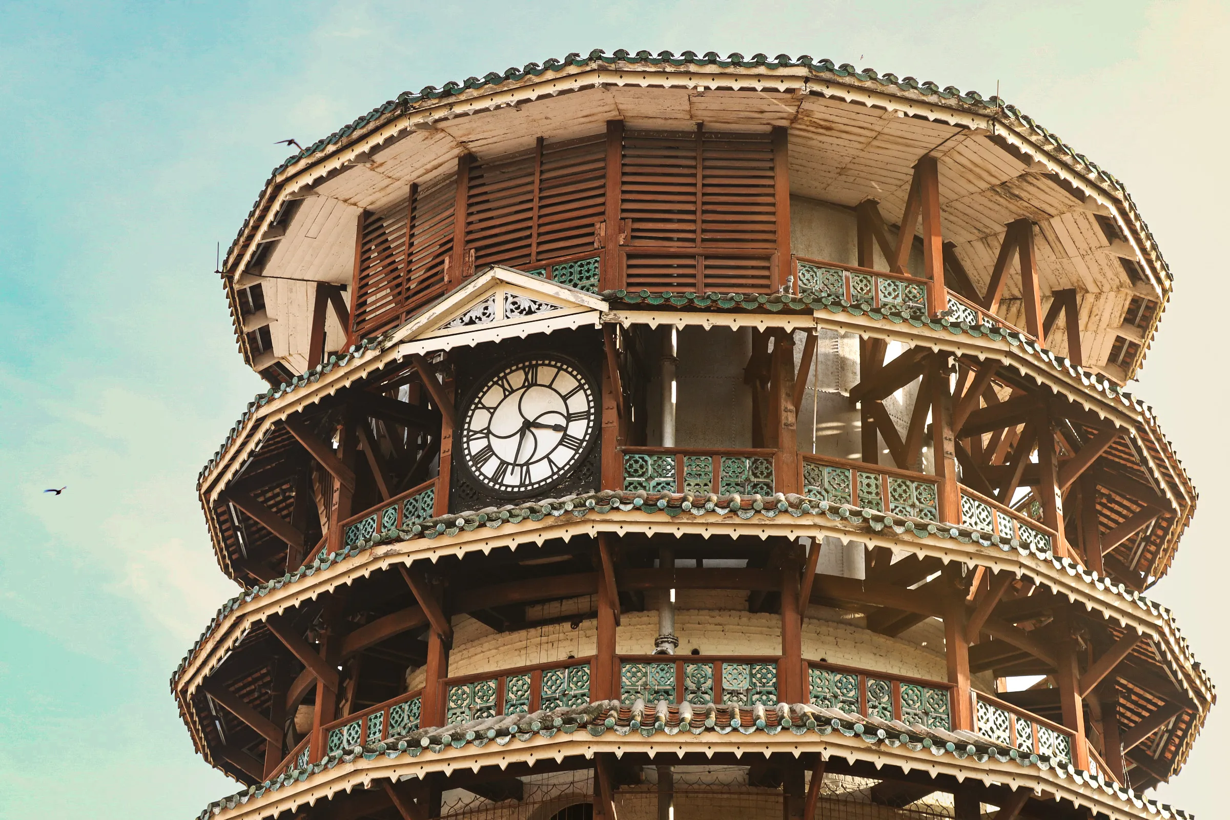 Menara Condong Teluk Intan