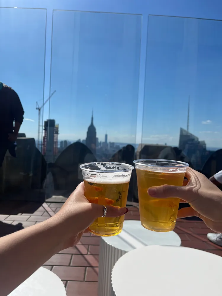 Beers with Empire State in background