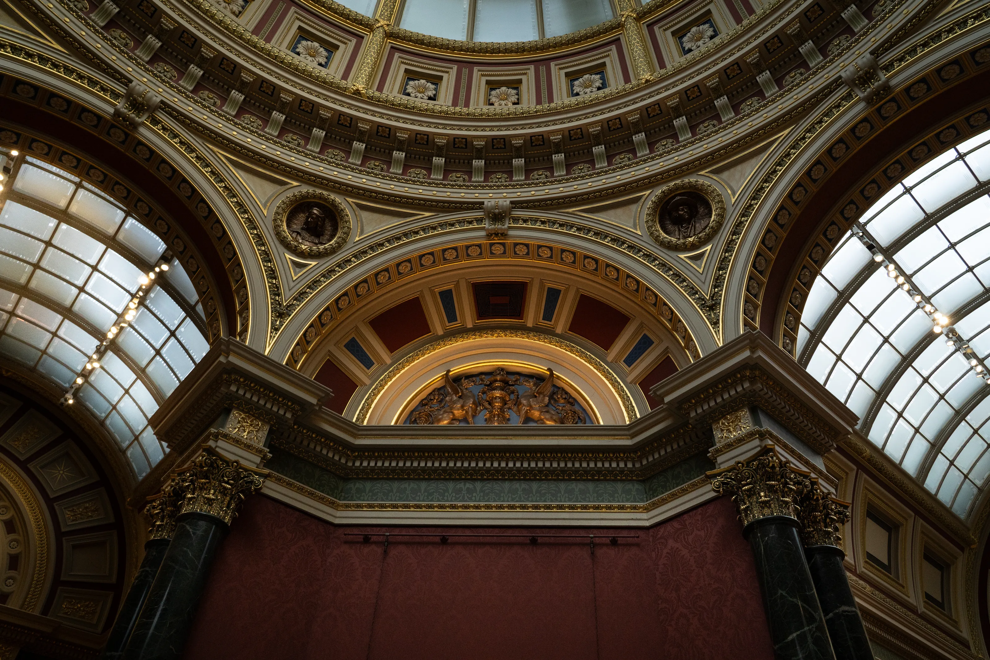 London National Gallery interior