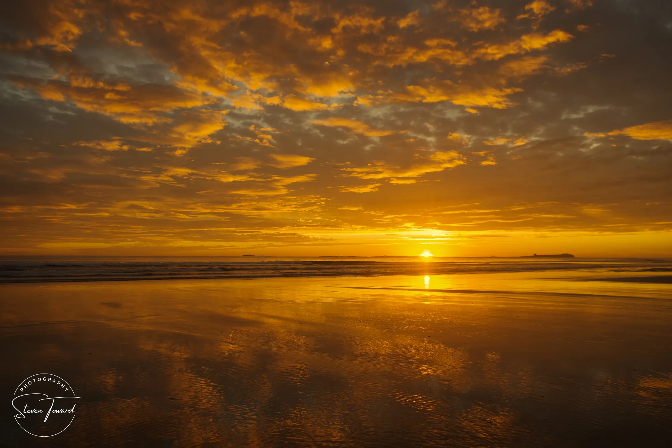 Sunrise over the Farne Islands