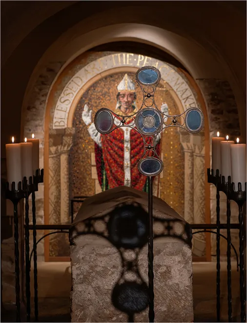 Memorial to St William - Crypt in York Minster