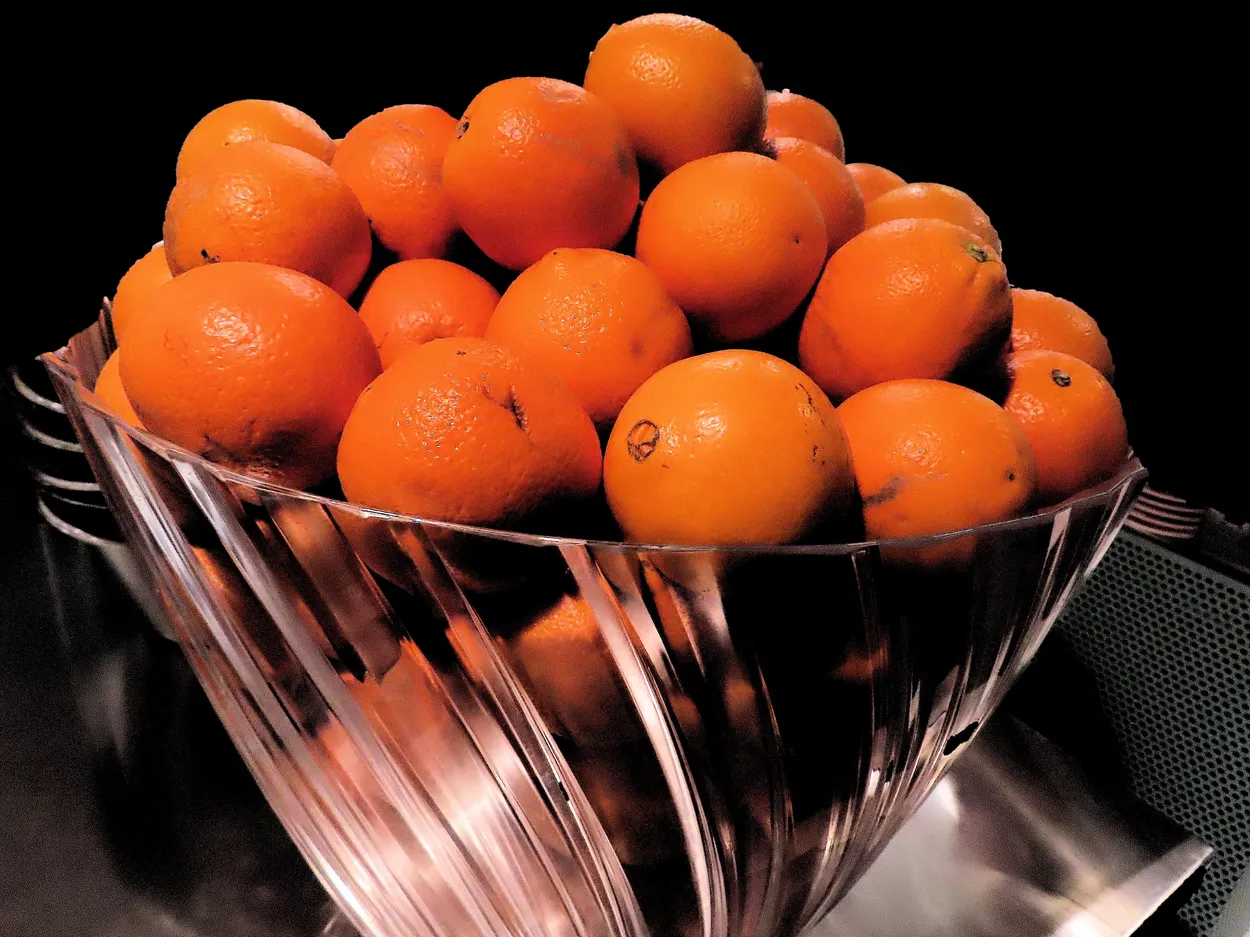 Orange bowl