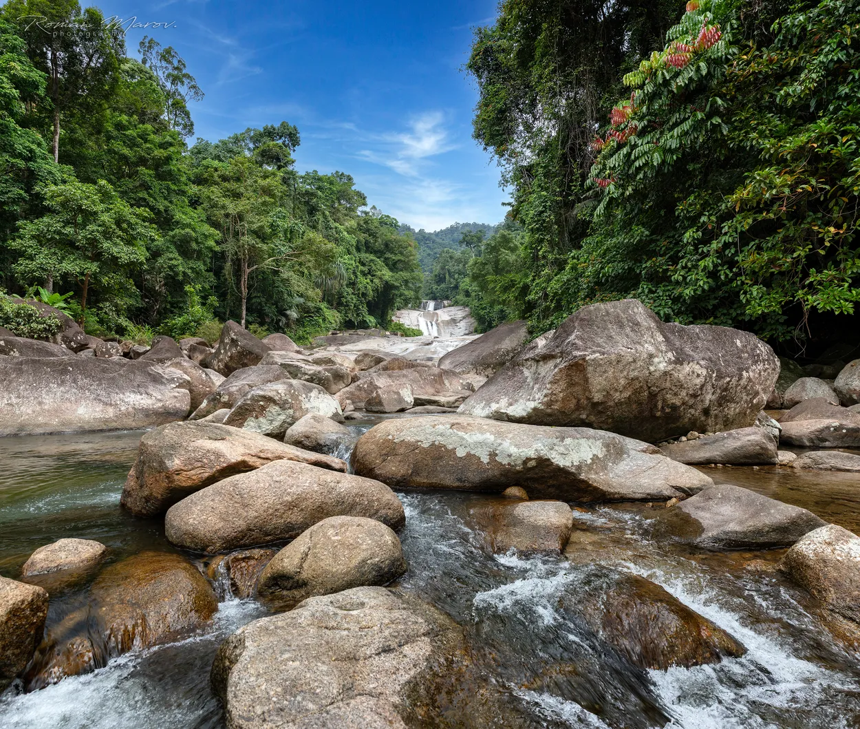 Karom Waterfall