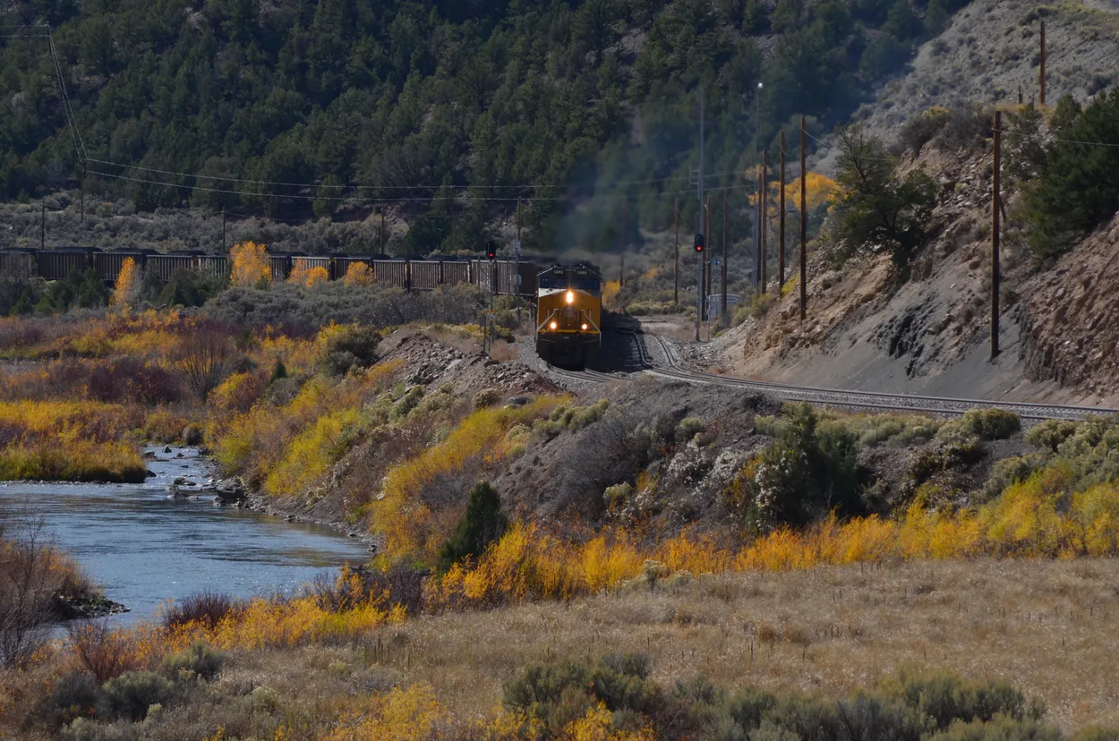 Golden Train Valley