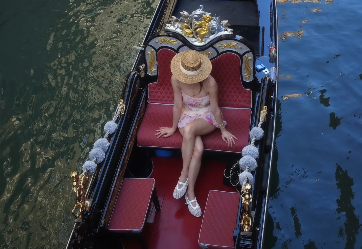 Young lady in gondola