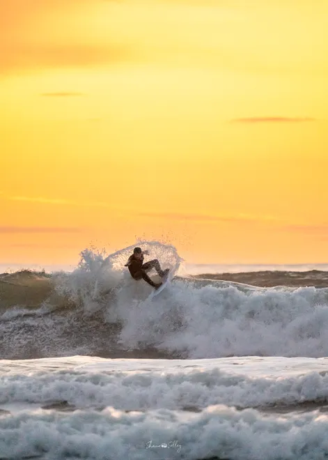 Saunton surfer