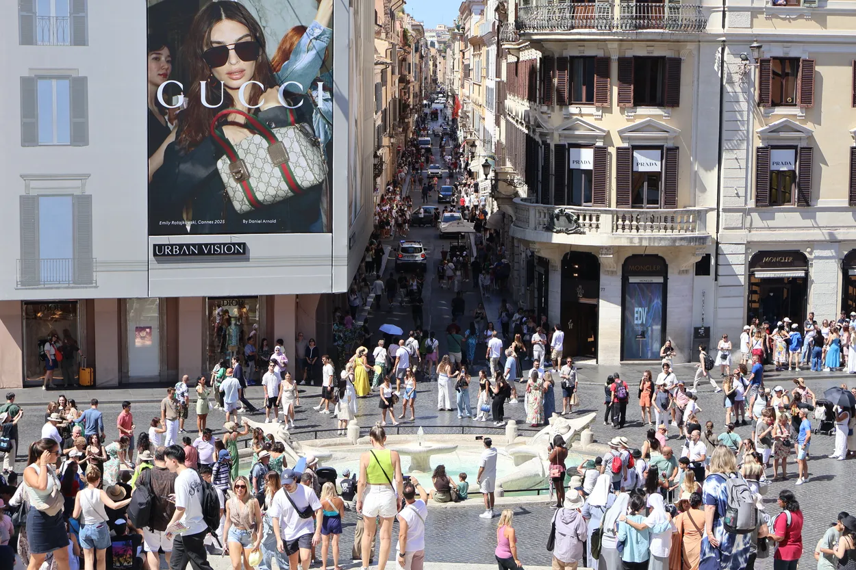 spanish steps in summer
