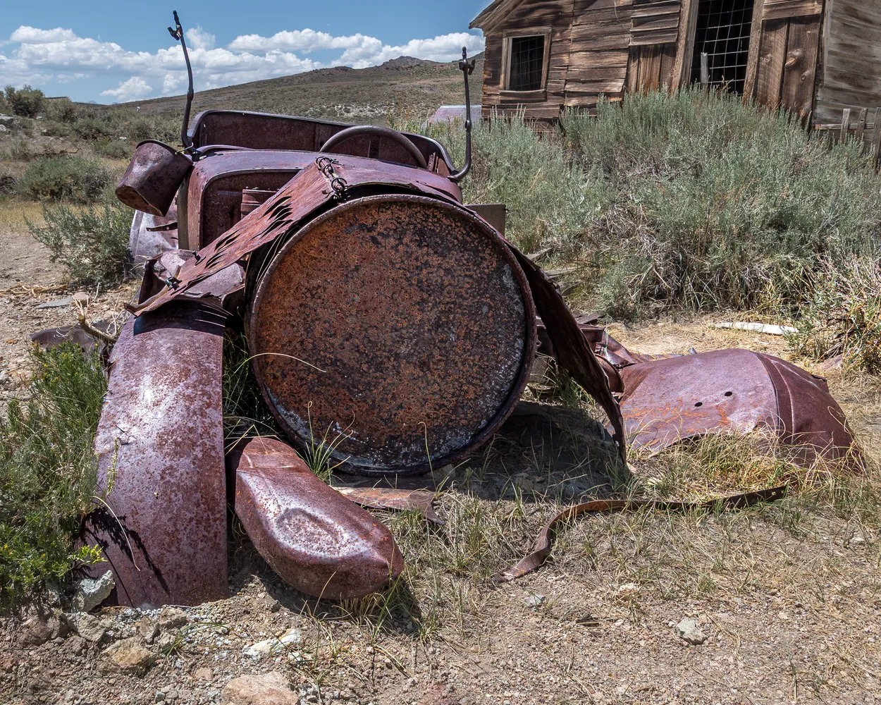 Rusted Old Car