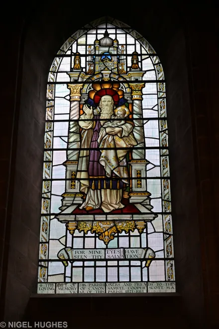 STAINED GLASS WINDOWS