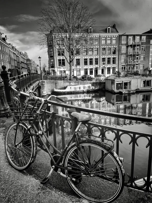Bike on Bilderdijkkade