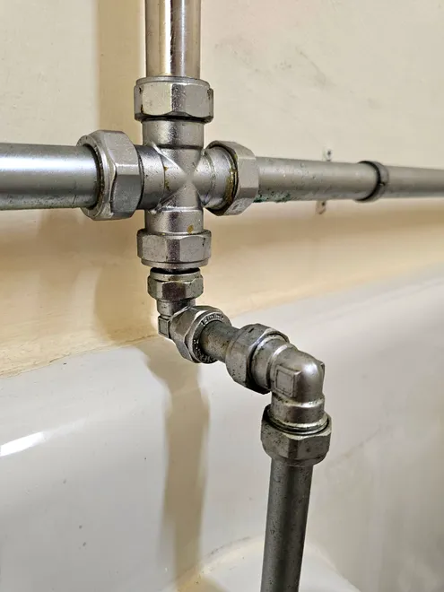 Pipes on kitchen