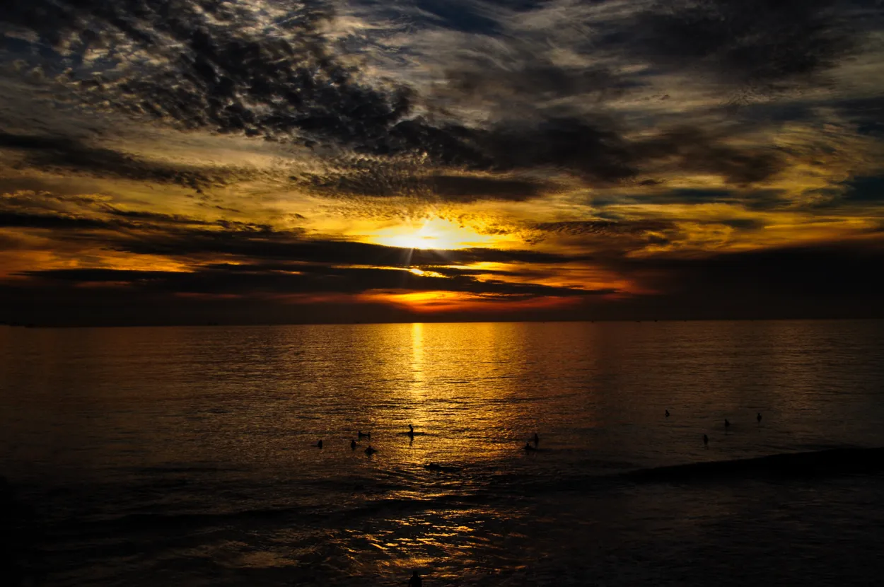 Beach Sunburst