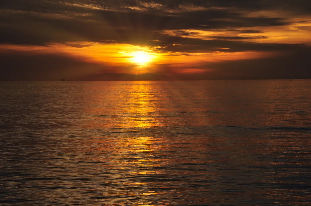 Beach Sunburst