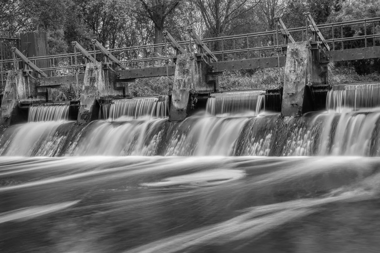 ⚫⚪ Hoe Mill Lock in Monochrome ⚪⚫