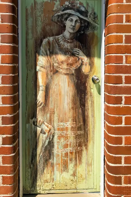 Entry 29108210