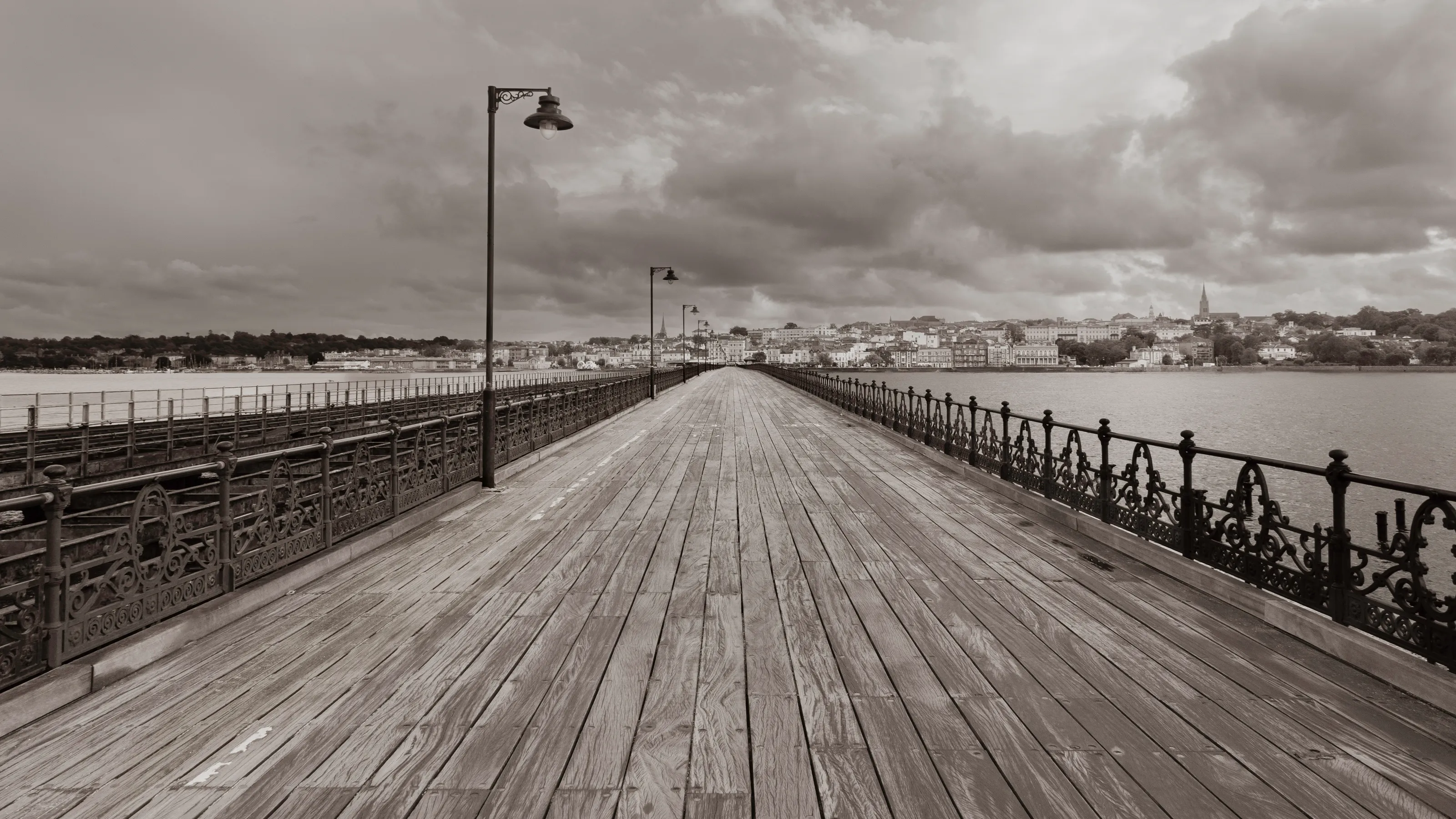 Ryde Pier during lockdown 2020