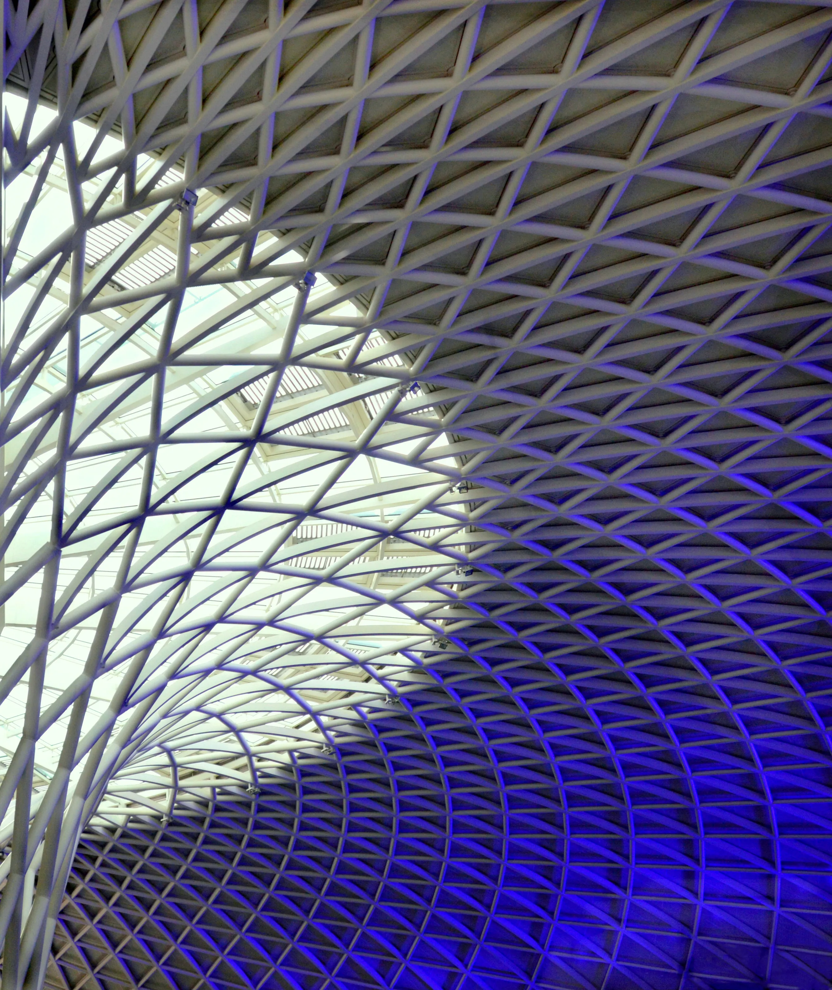 Kris crosses at Kings Cross