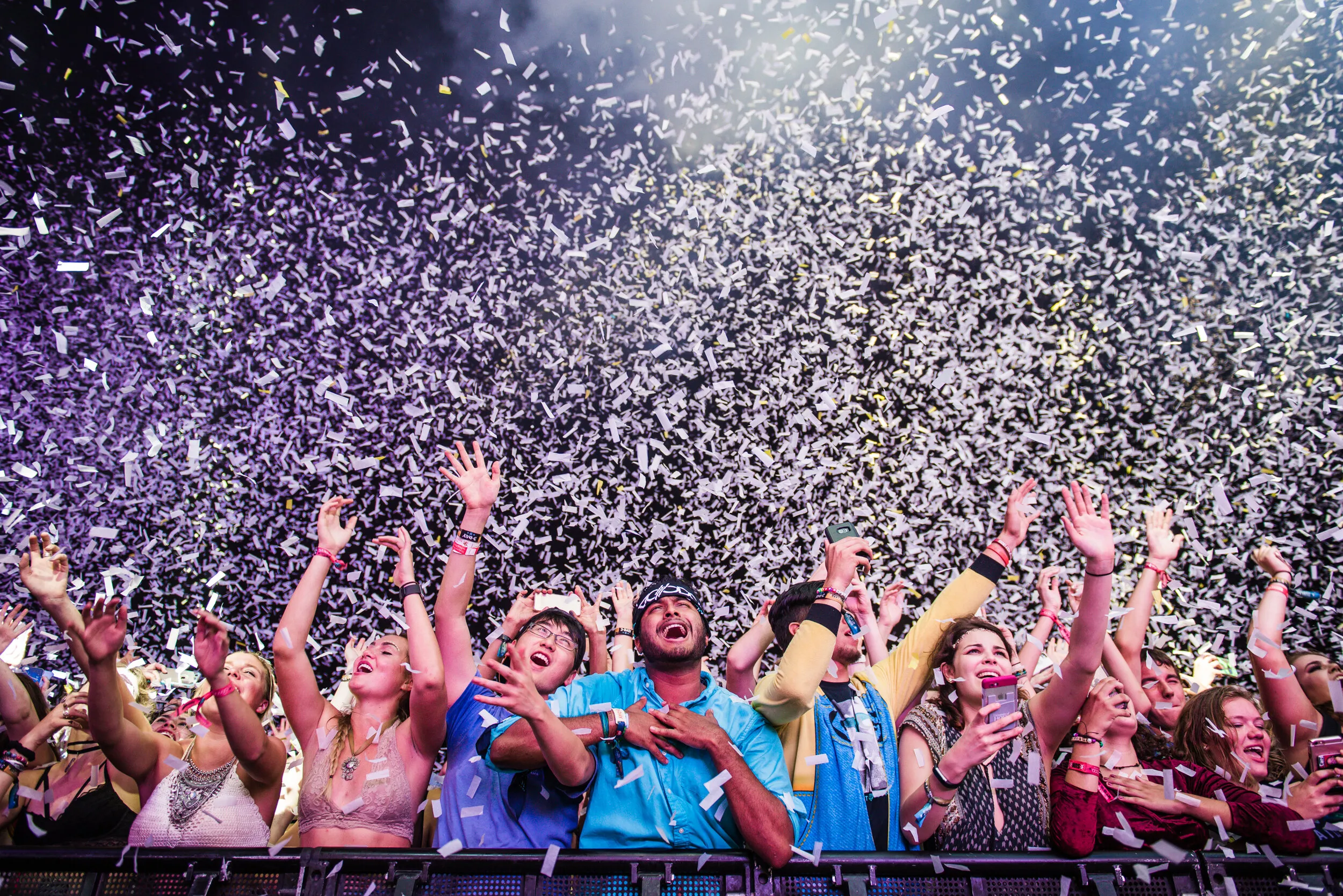 Front Row Fans