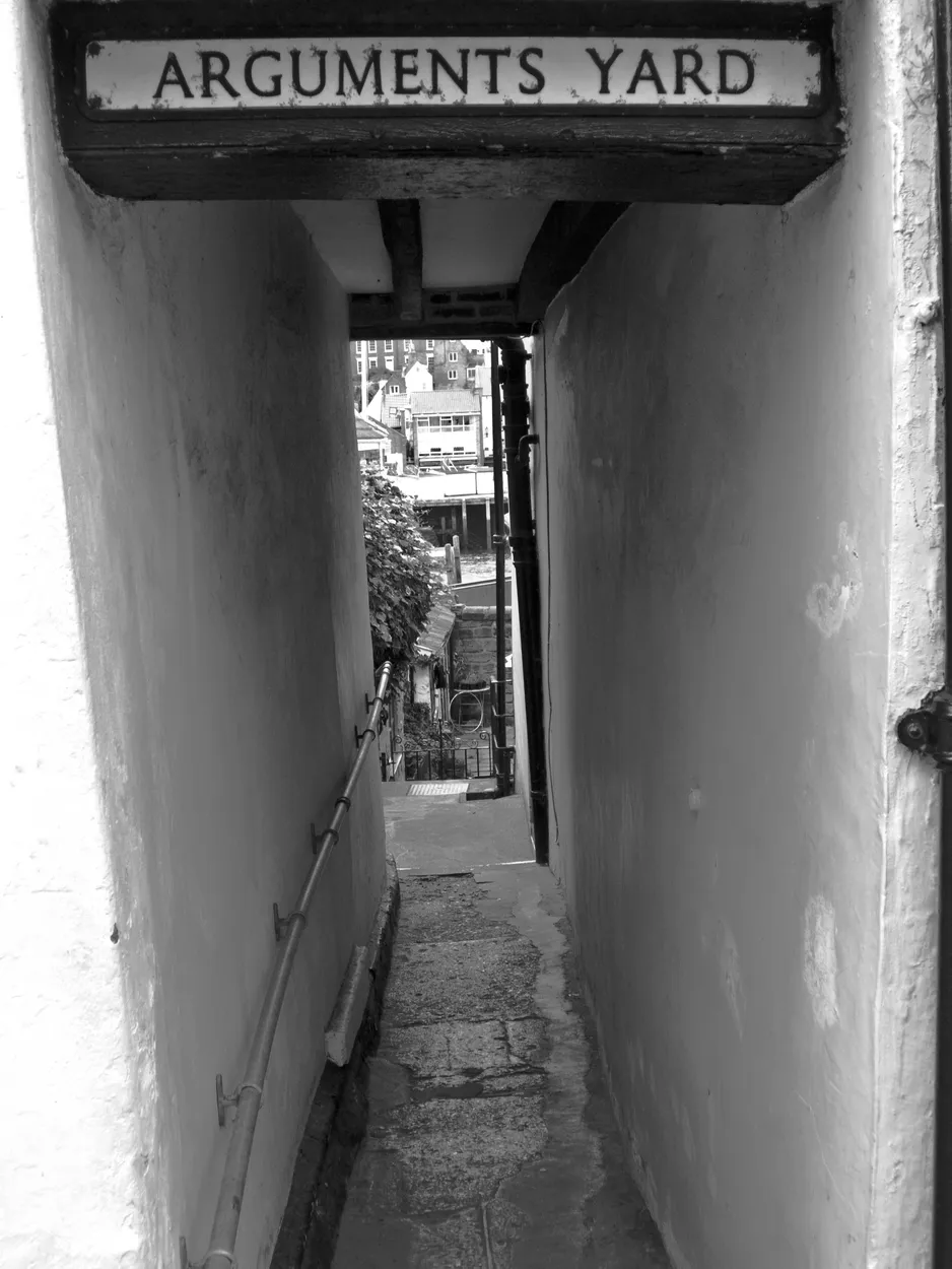 Entry 12640606