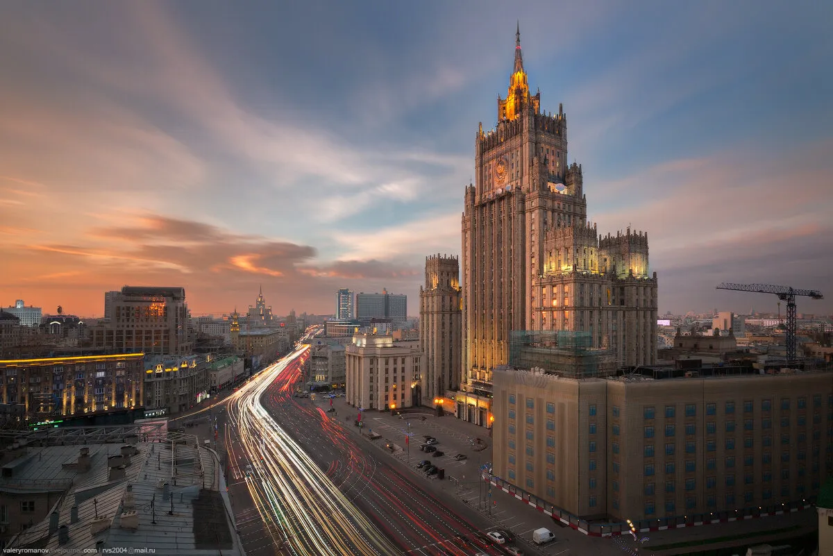 A view at Smolenskaya-Sennaya square, Moscow