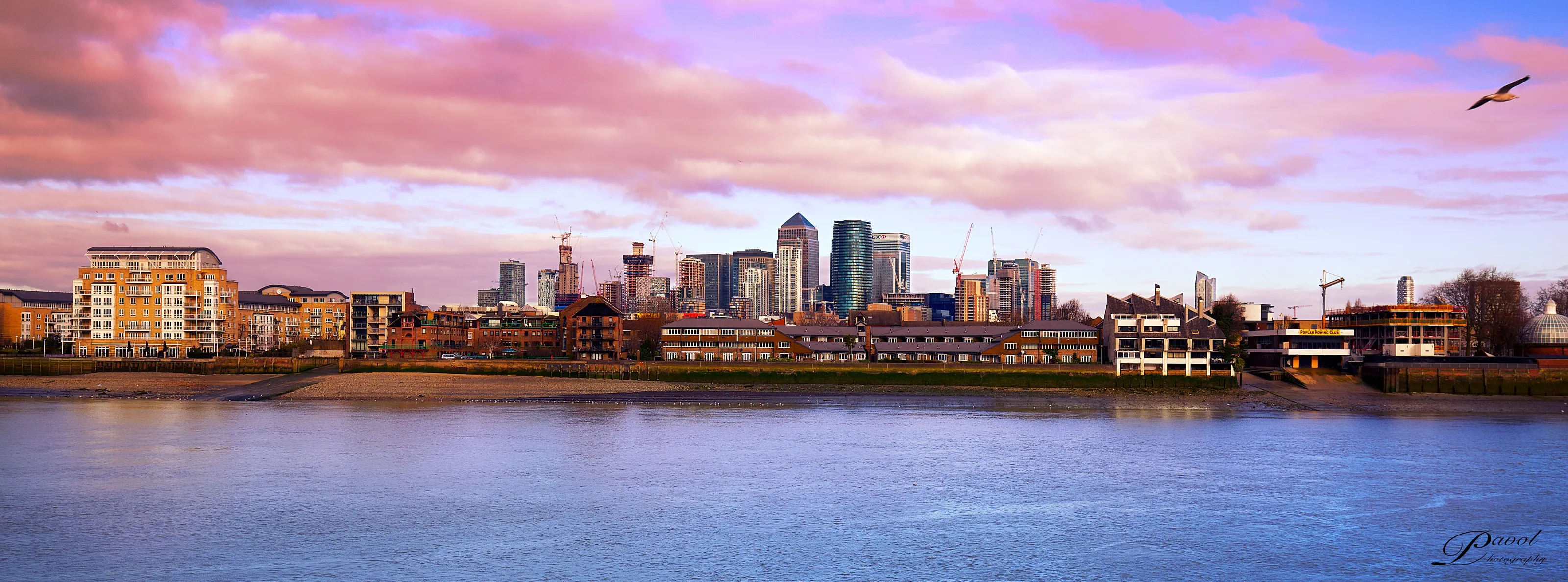 from cutty sark to canary wharf