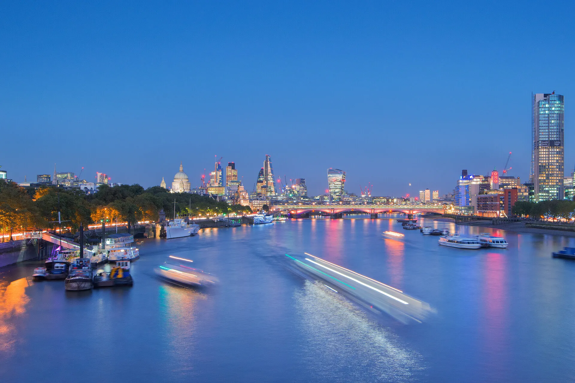 THAMES TRAFFIC